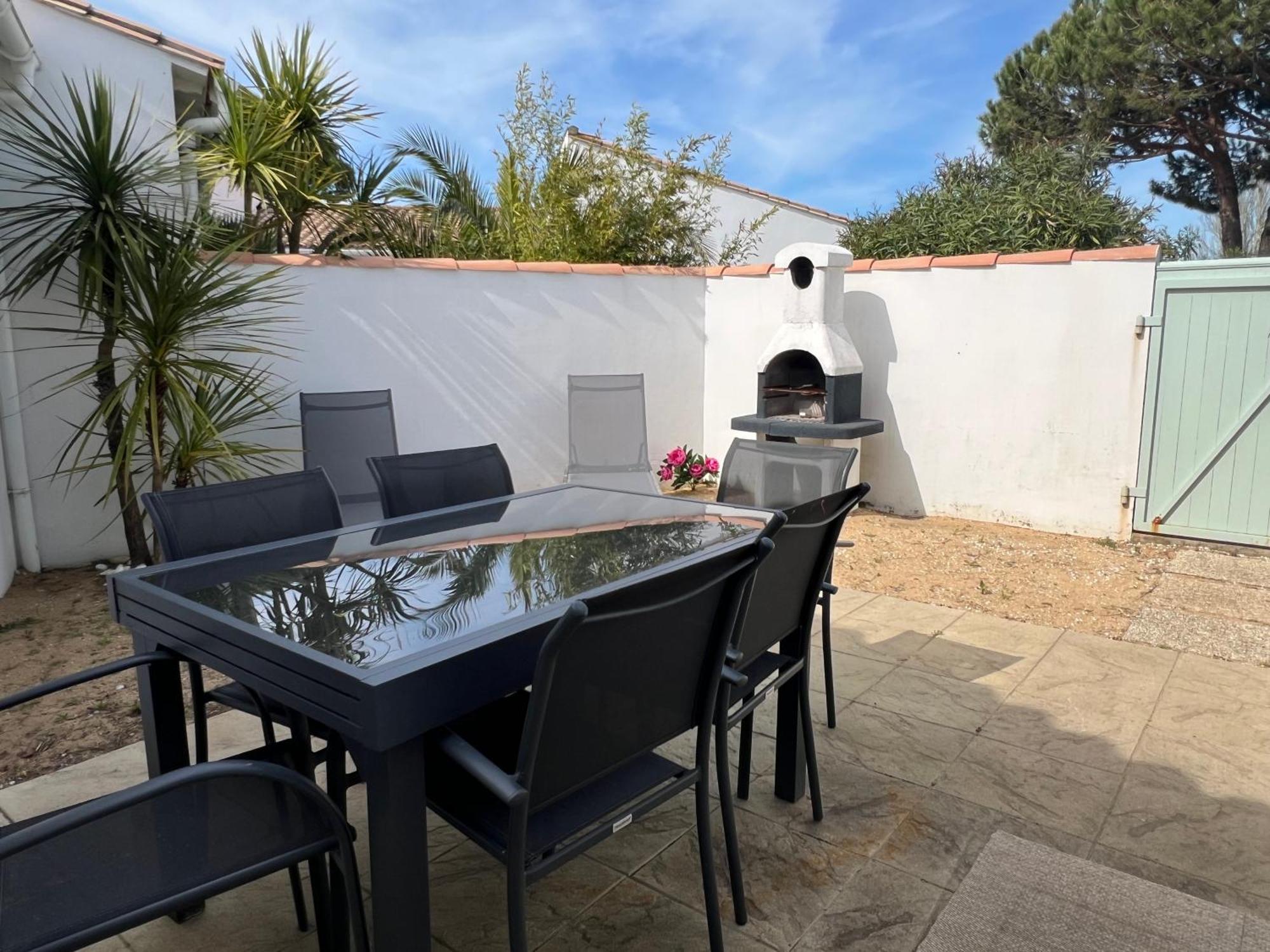 Maison "Pivoine" Proche De La Plage Le Bois-Plage-en-Ré Exterior foto
